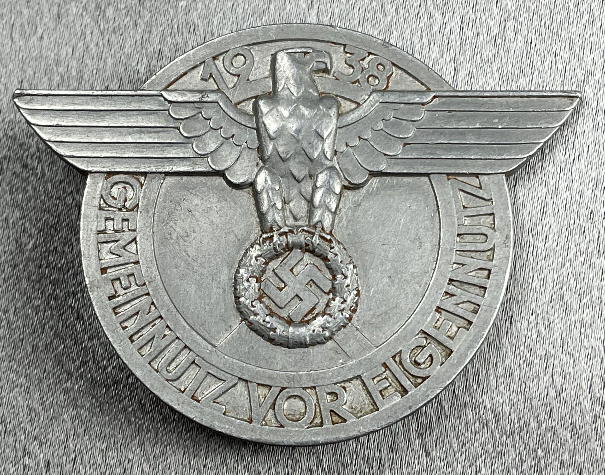 1938 Gemeinnutz Vor Eigennutz Tinnie #15285 