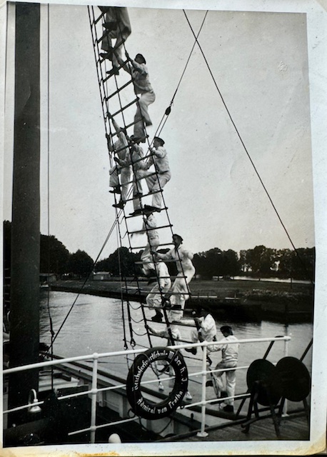 HJ Marine Photo #18197 