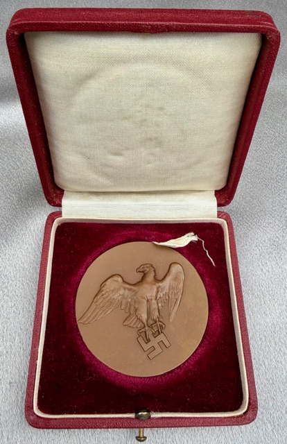 Animal Breeding Award Medallion #20124 