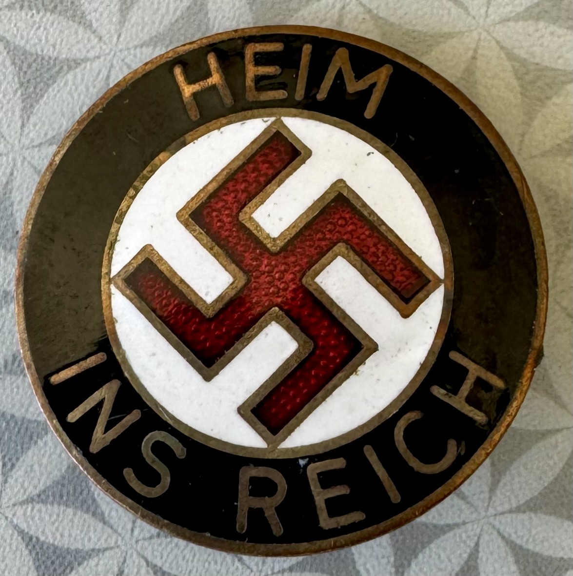 Heim Ins Reich Badge #17879 