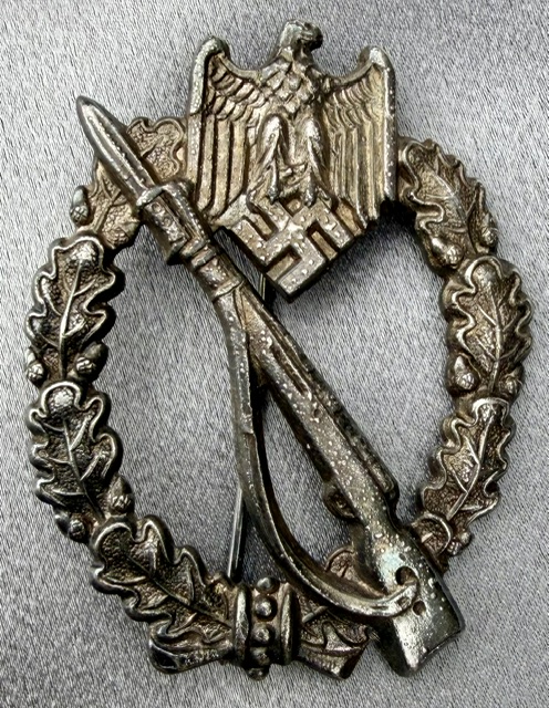 Infantry Assault Badge #20532 