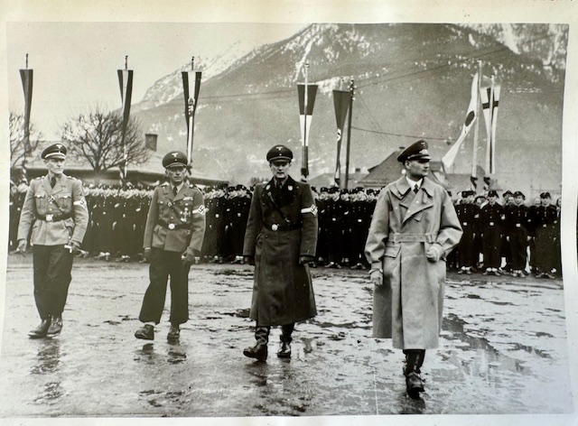 Hess and Axmann Photo #18130 