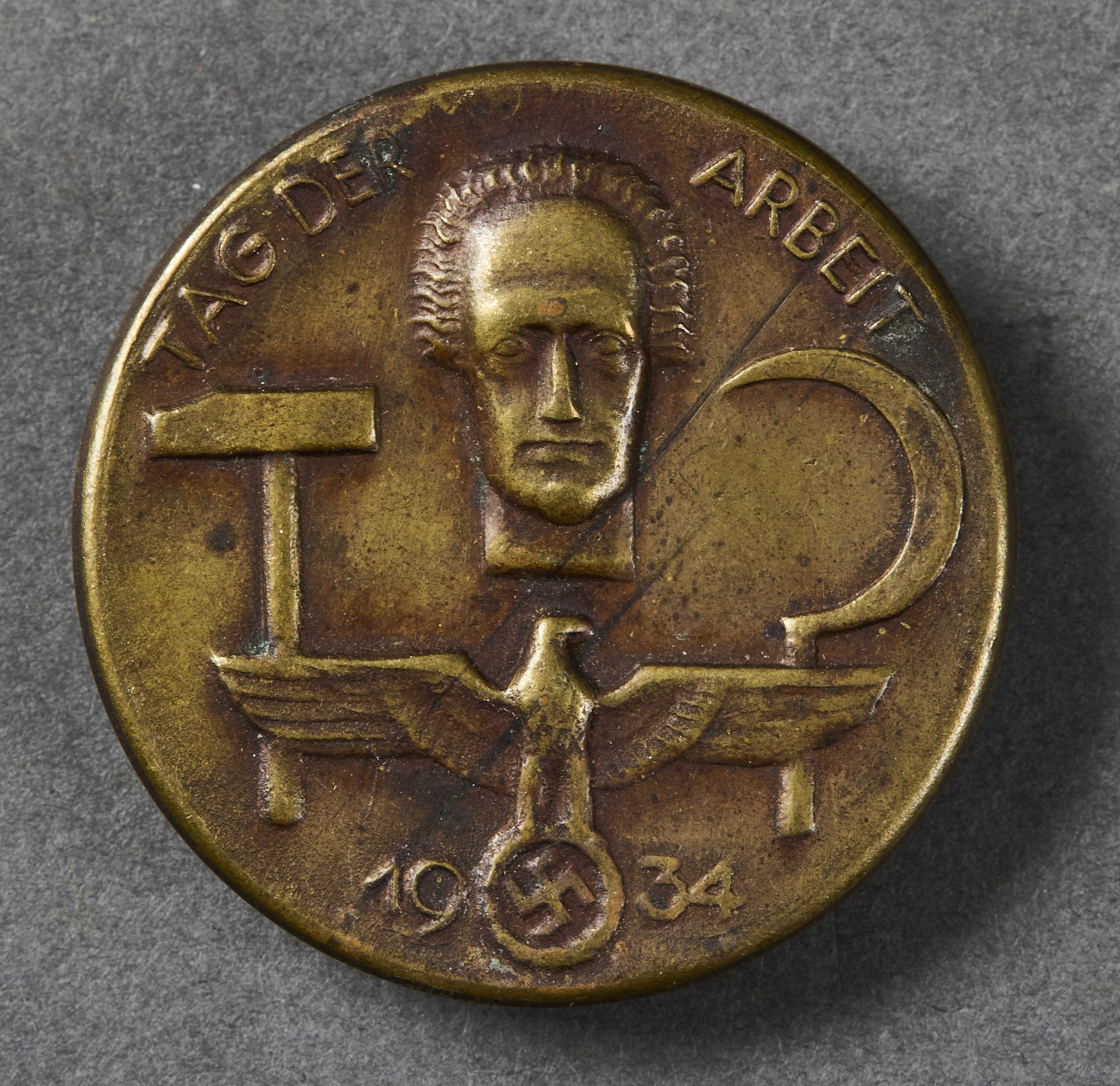 Tag der Arbeit 1934 Tinnie #21884 