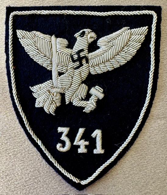 Hitler Youth Flag Bearers Sleeve Insignia #17909 