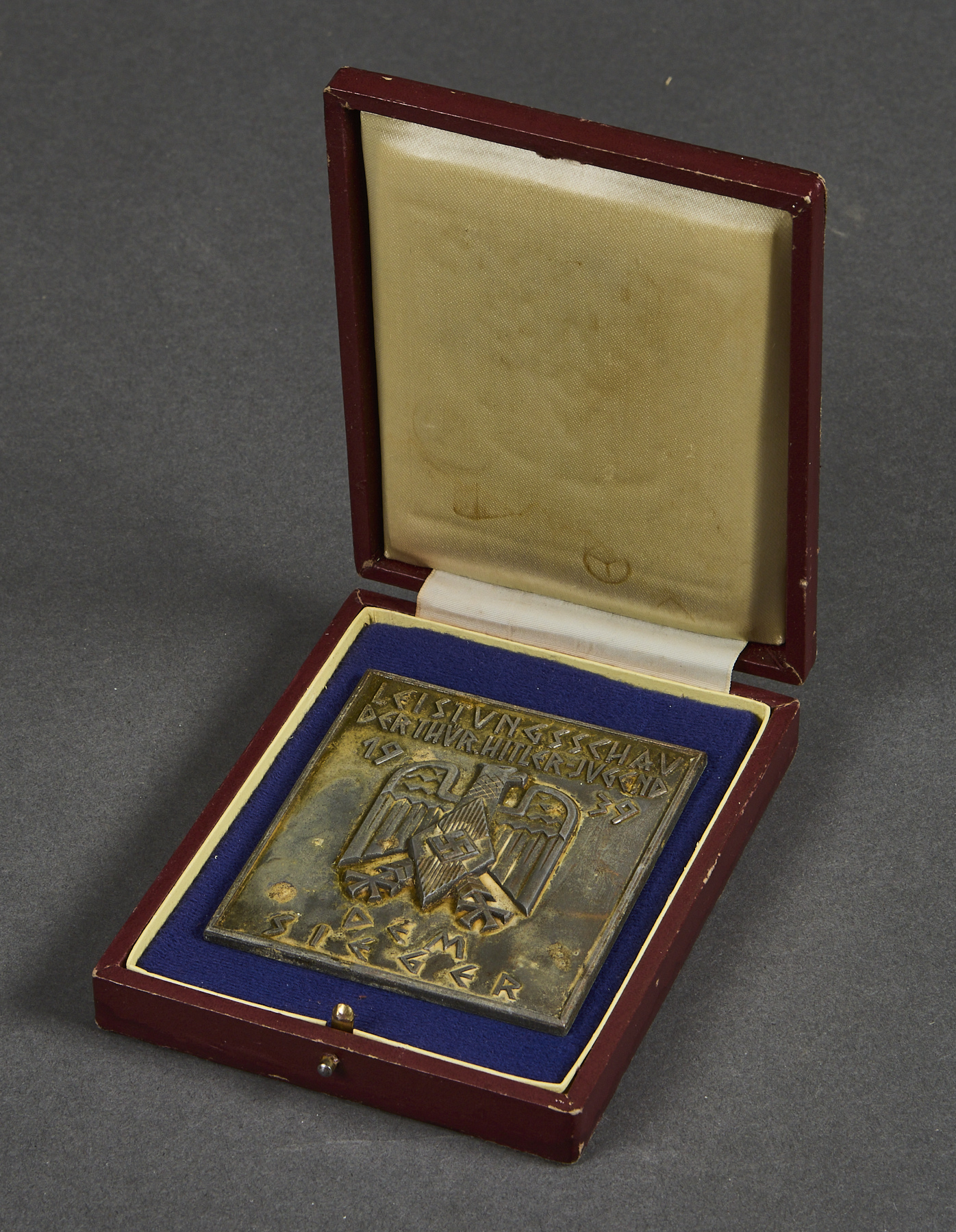 HJ Victory Plaque in Case #21653 