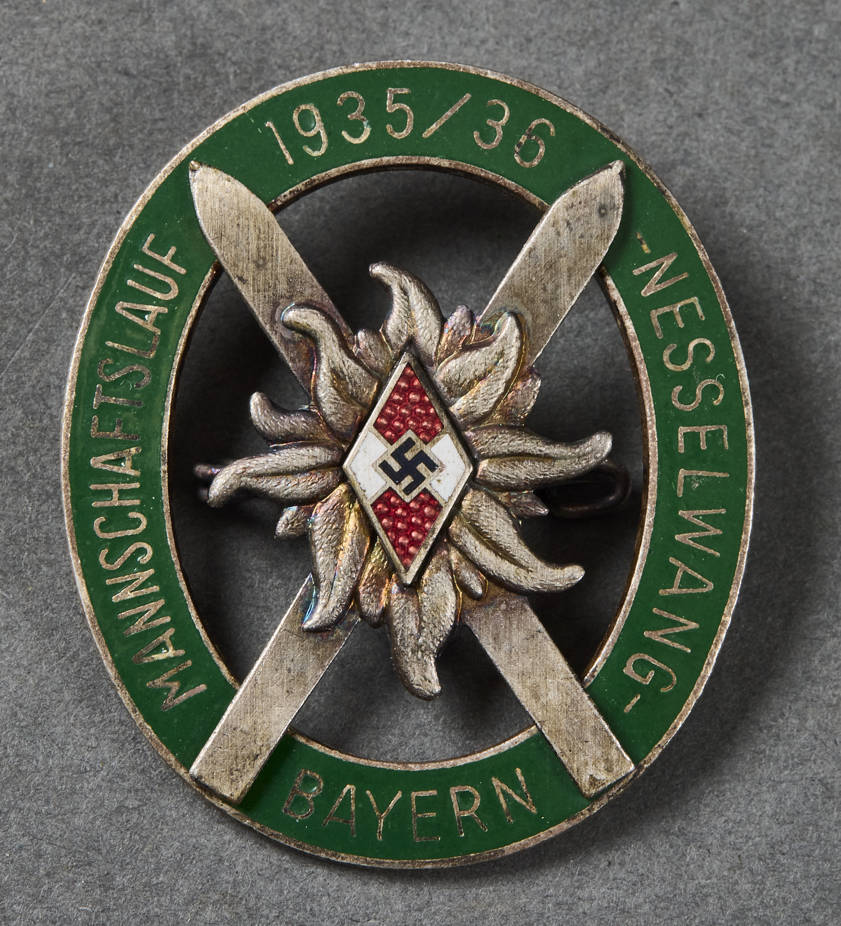 HJ Mannschaftslauf Nesselwang Bayern 1935/36 Badge #21728 