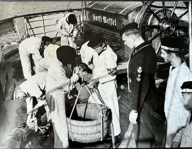 HJ Marine Photo #18195 