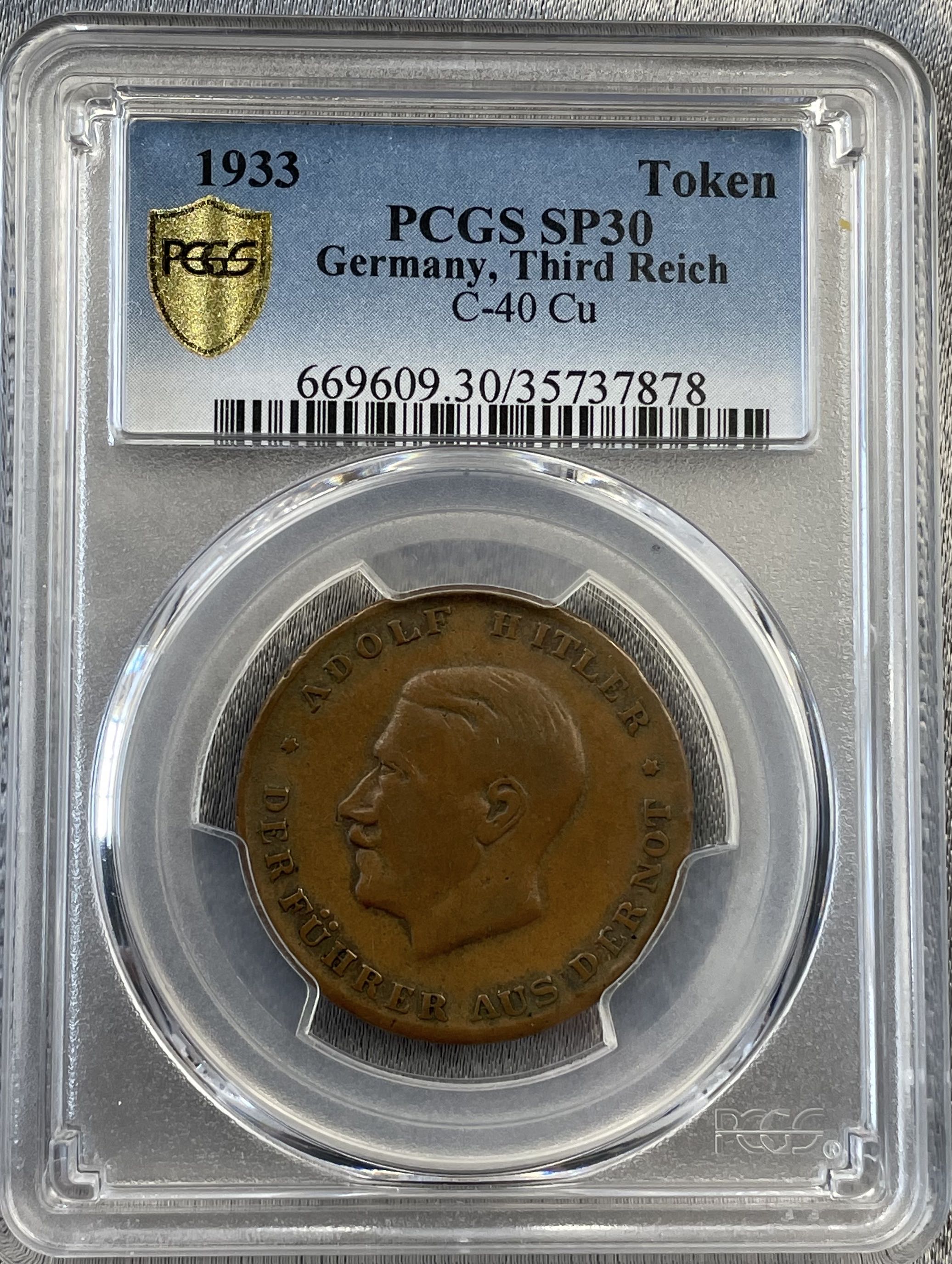 Adolf Hitler Medallion #15808 