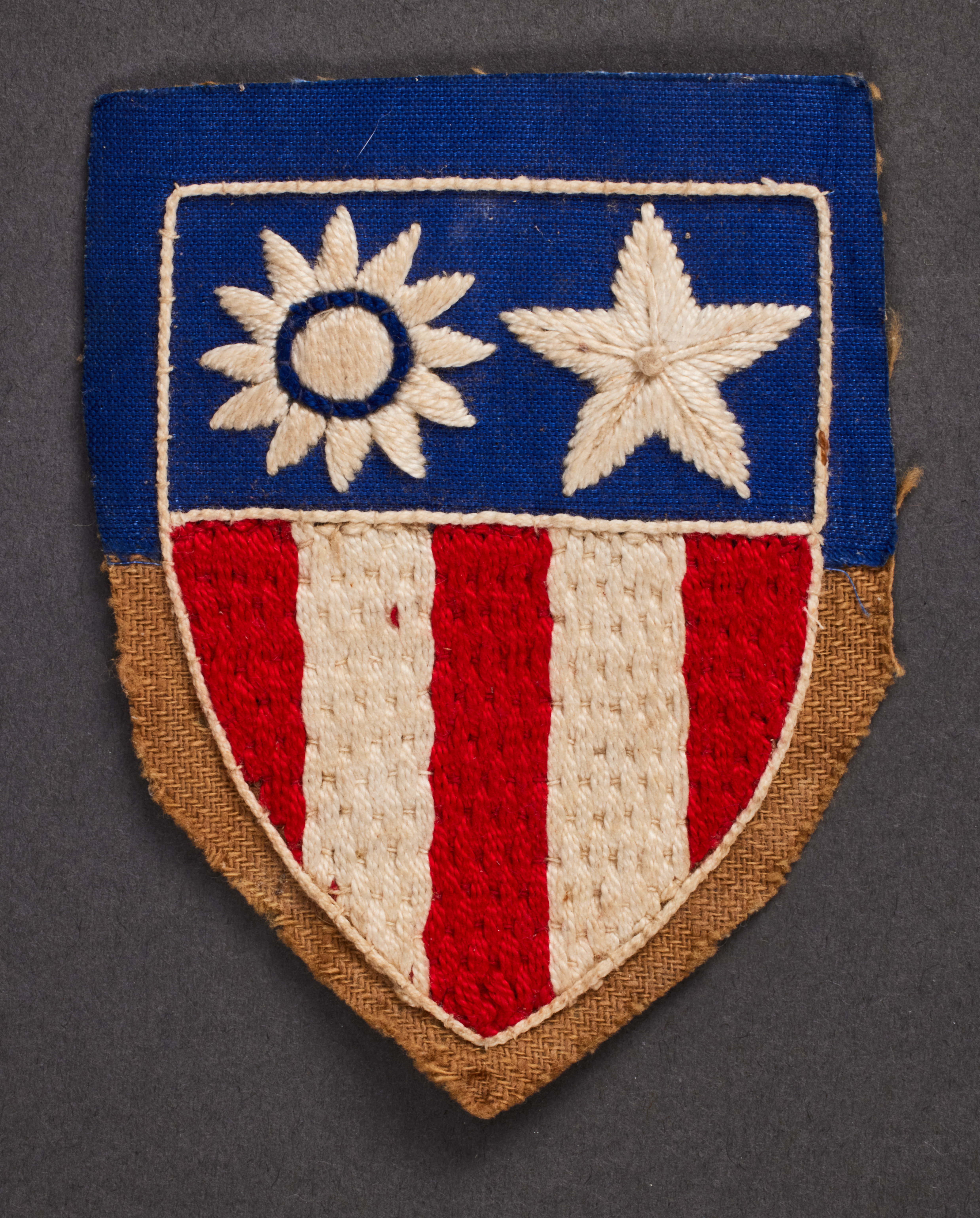 WWII USA Shoulder Sleeve Insignia #21989 