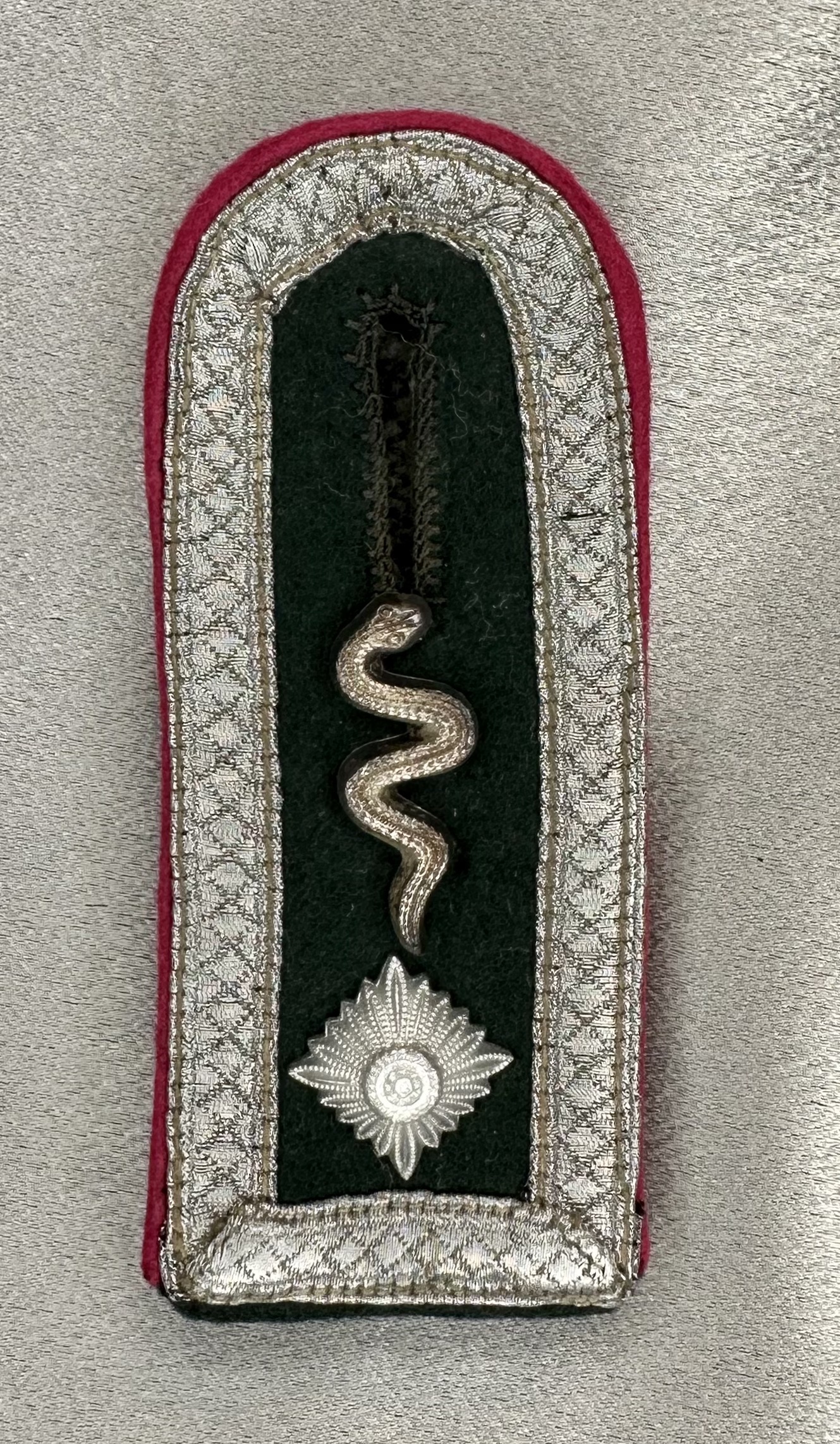 Heer Veterinarian Shoulder Board #16738 