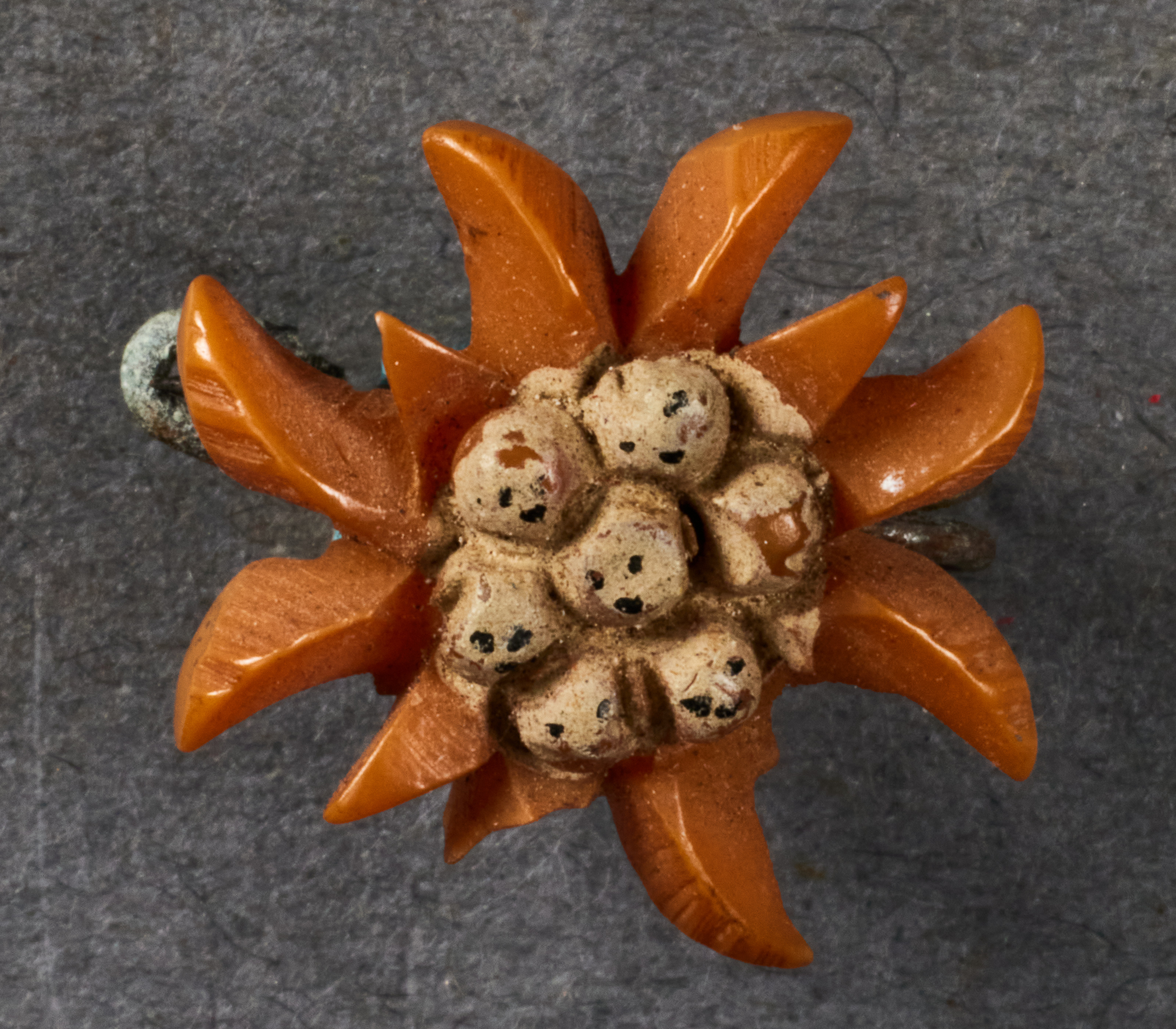 Winterhilfswerk Donation Pin #22388 