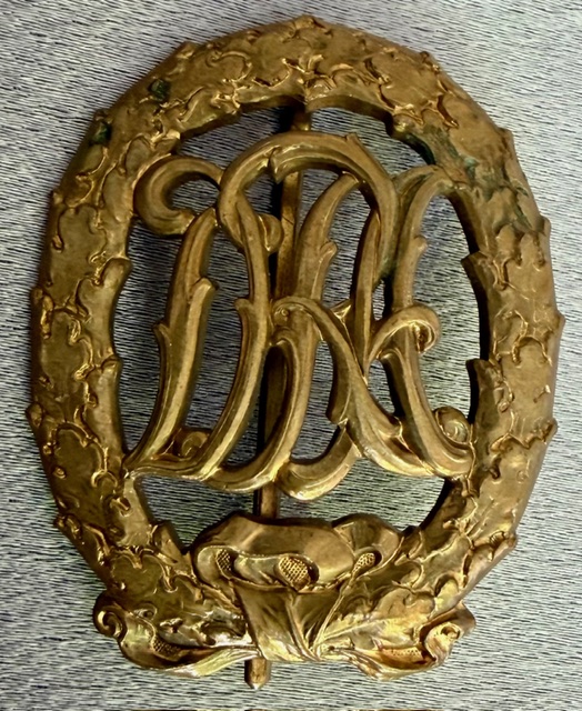 DRL Sports Badge in Gold #20492 