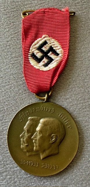 Hitler Hindenburg Medal #20446 