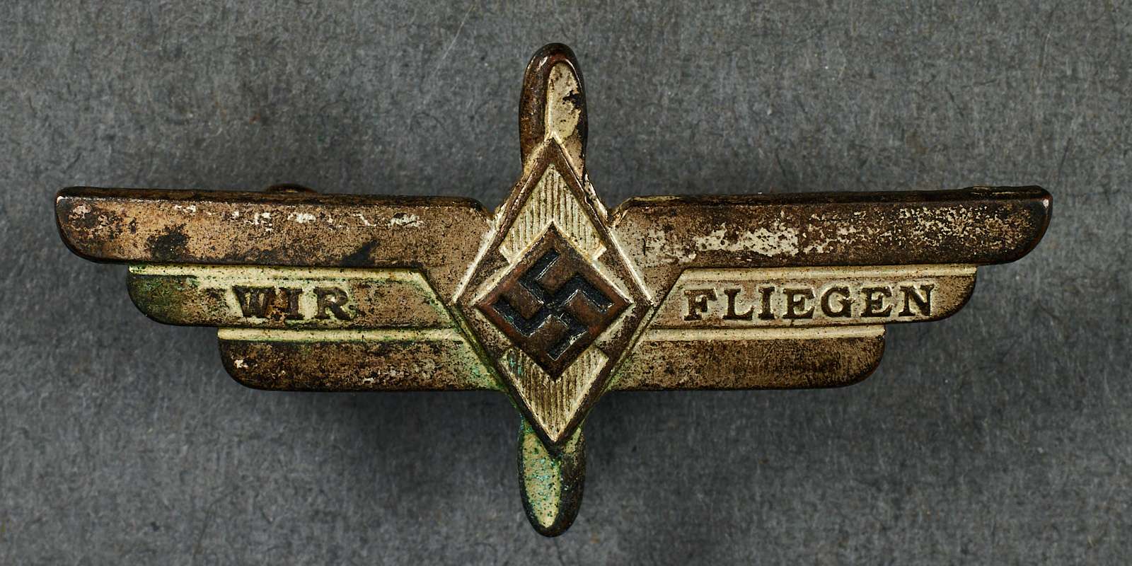 Hitler Jugend Tinnie #21932 