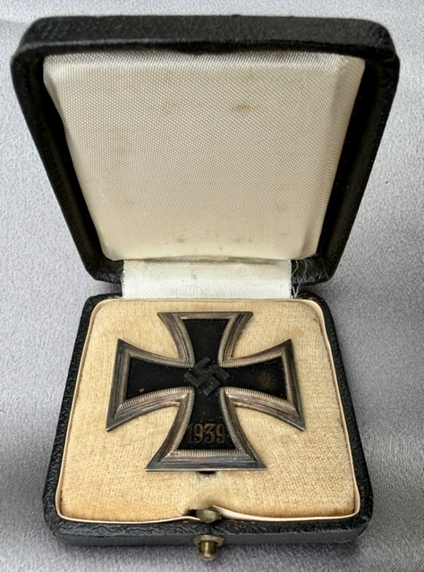 Iron Cross 1st Class, Cased #20549 