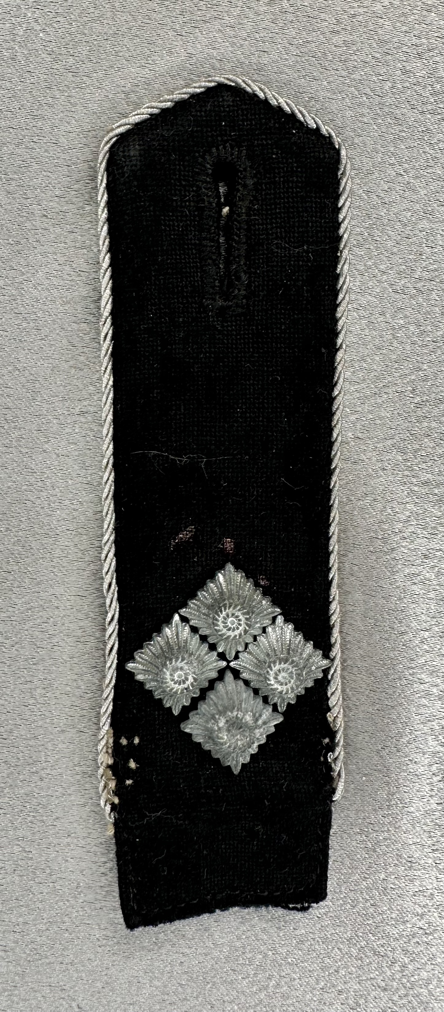 HJ Officer Shoulder Board #16806 