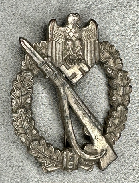 Infantry Assault Badge #16331 