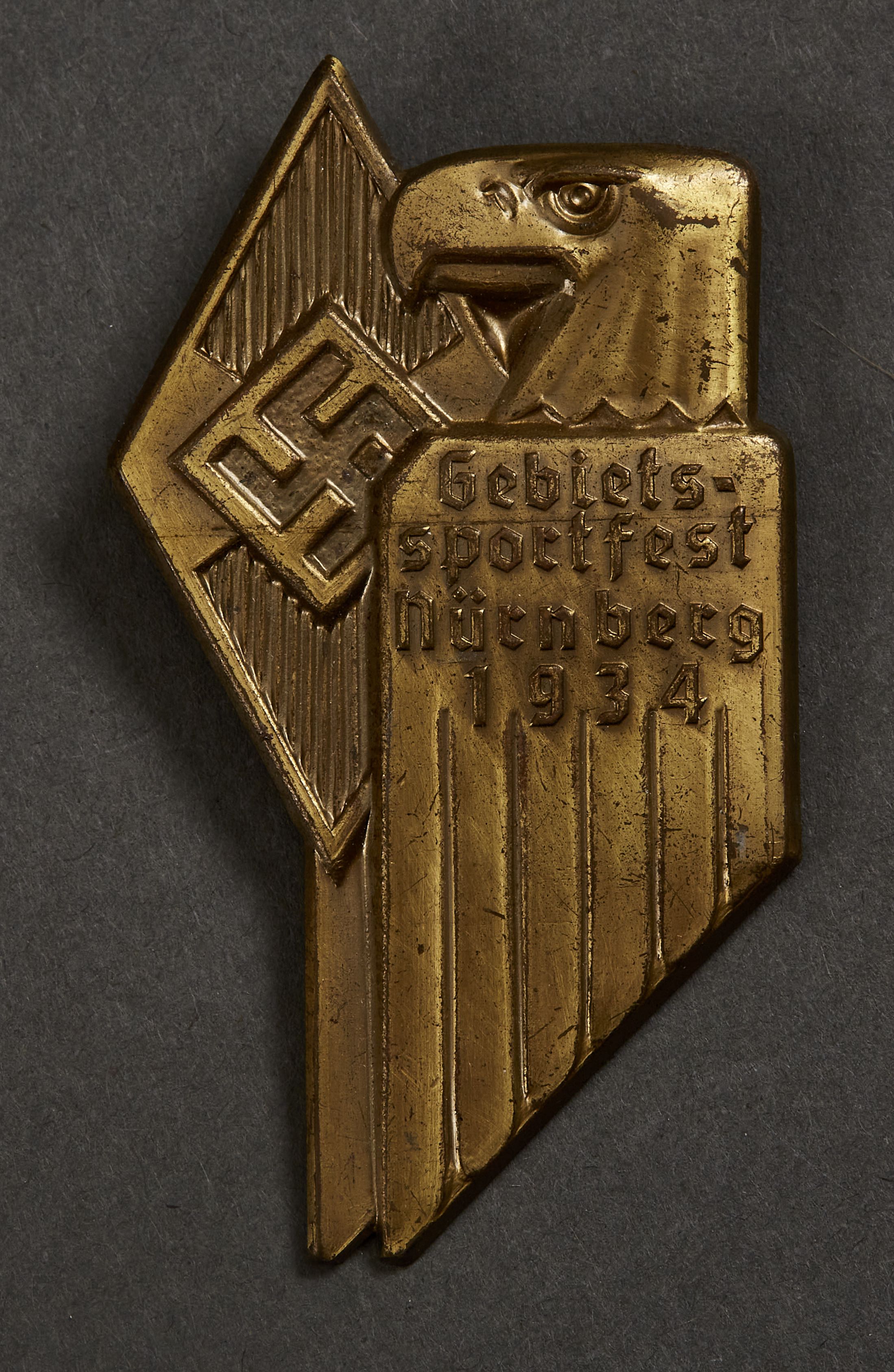 HJ Gebiets Sportfest Nürnberg 1934 Tinnie #15574 