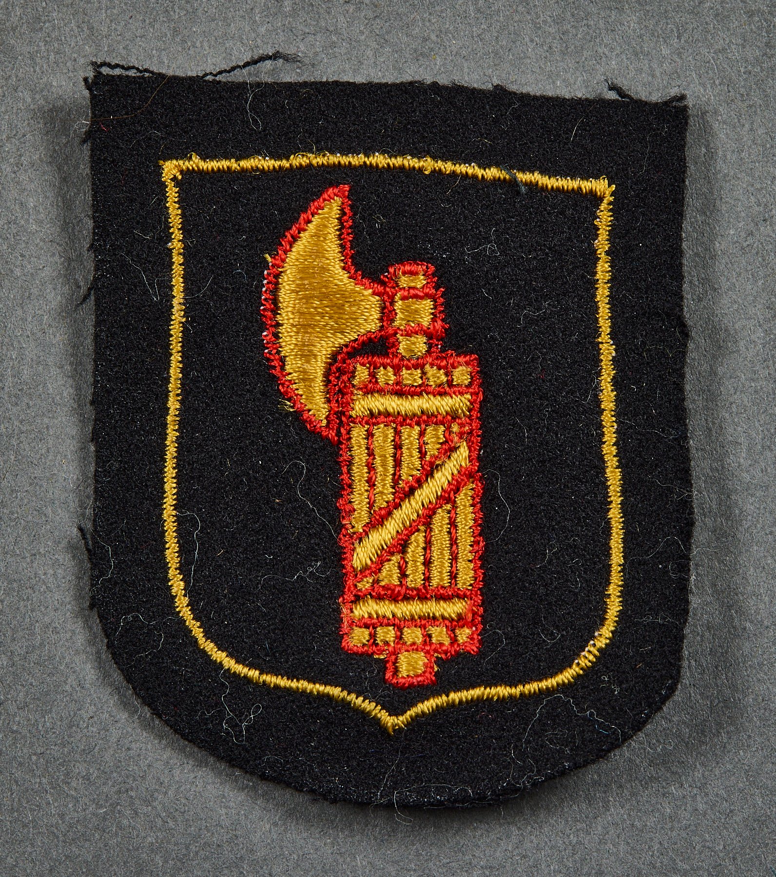 Italian Waffen SS Foreign Volunteer Sleeve Insignia #22636 