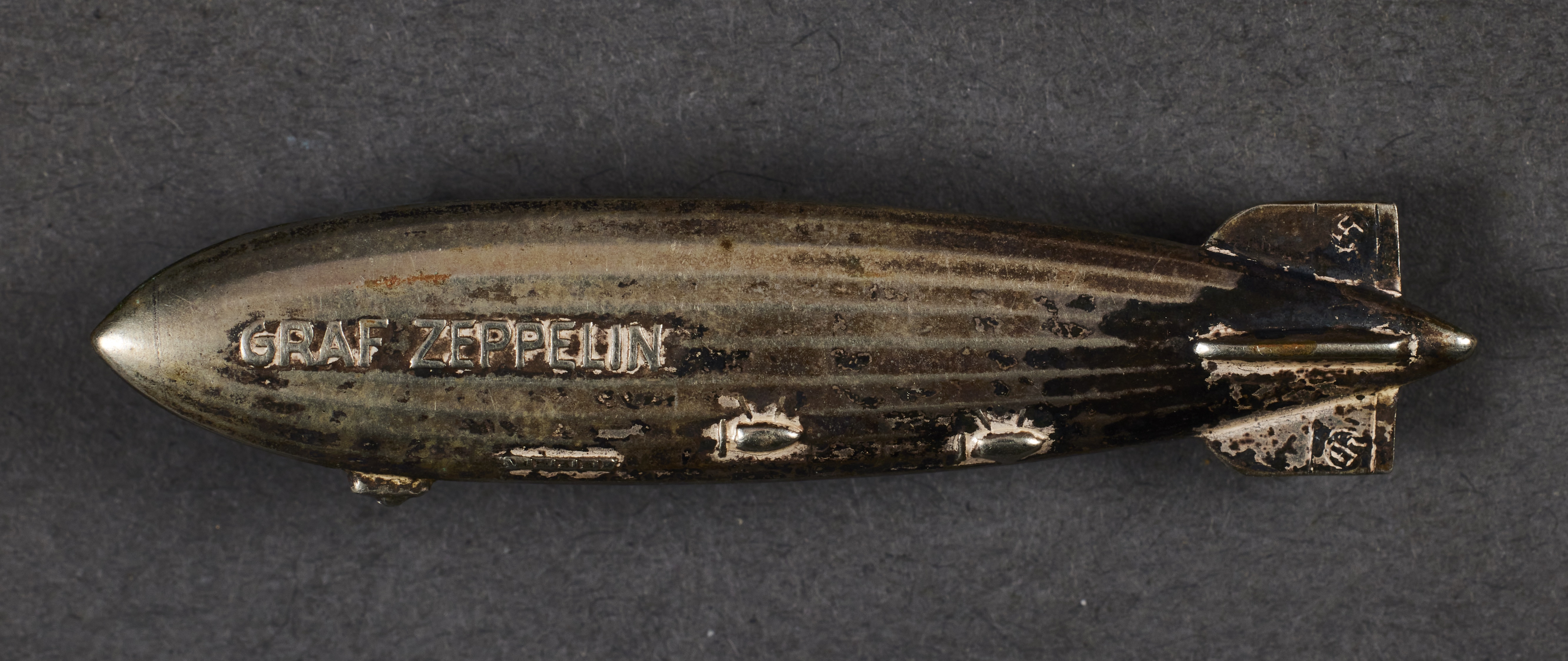 Graf Zeppelin Tinnie #22071 