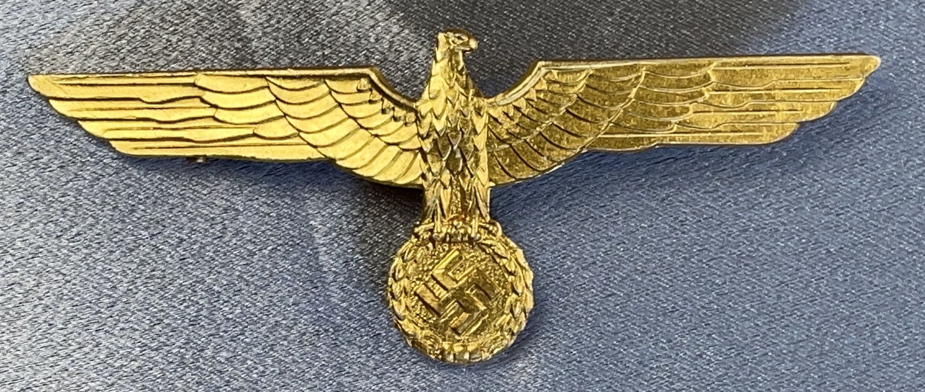 Kriegsmarine Officer’s Summer Tunic Eagle #15319 