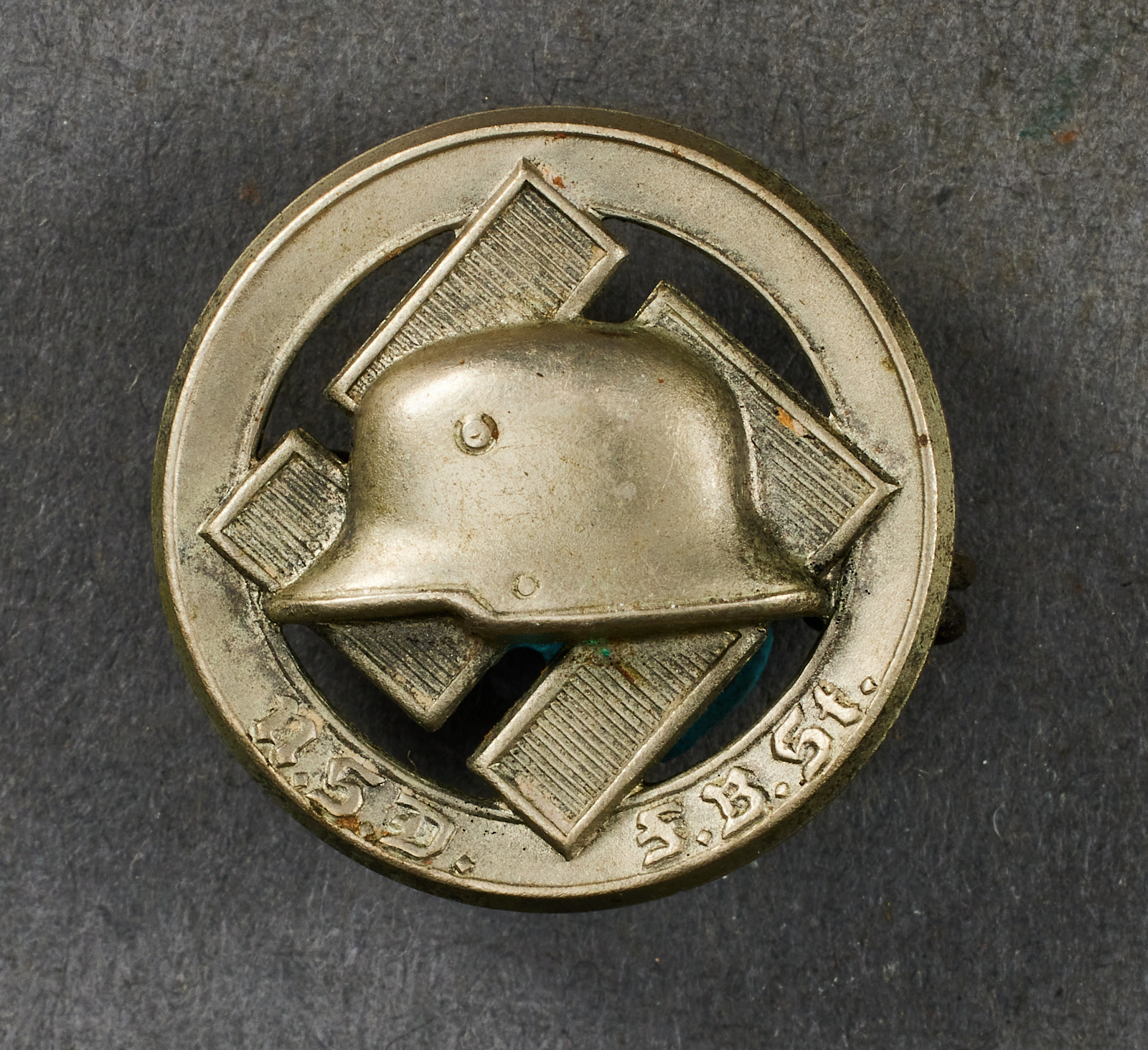 Stahlhelm Membership Badge #21138 