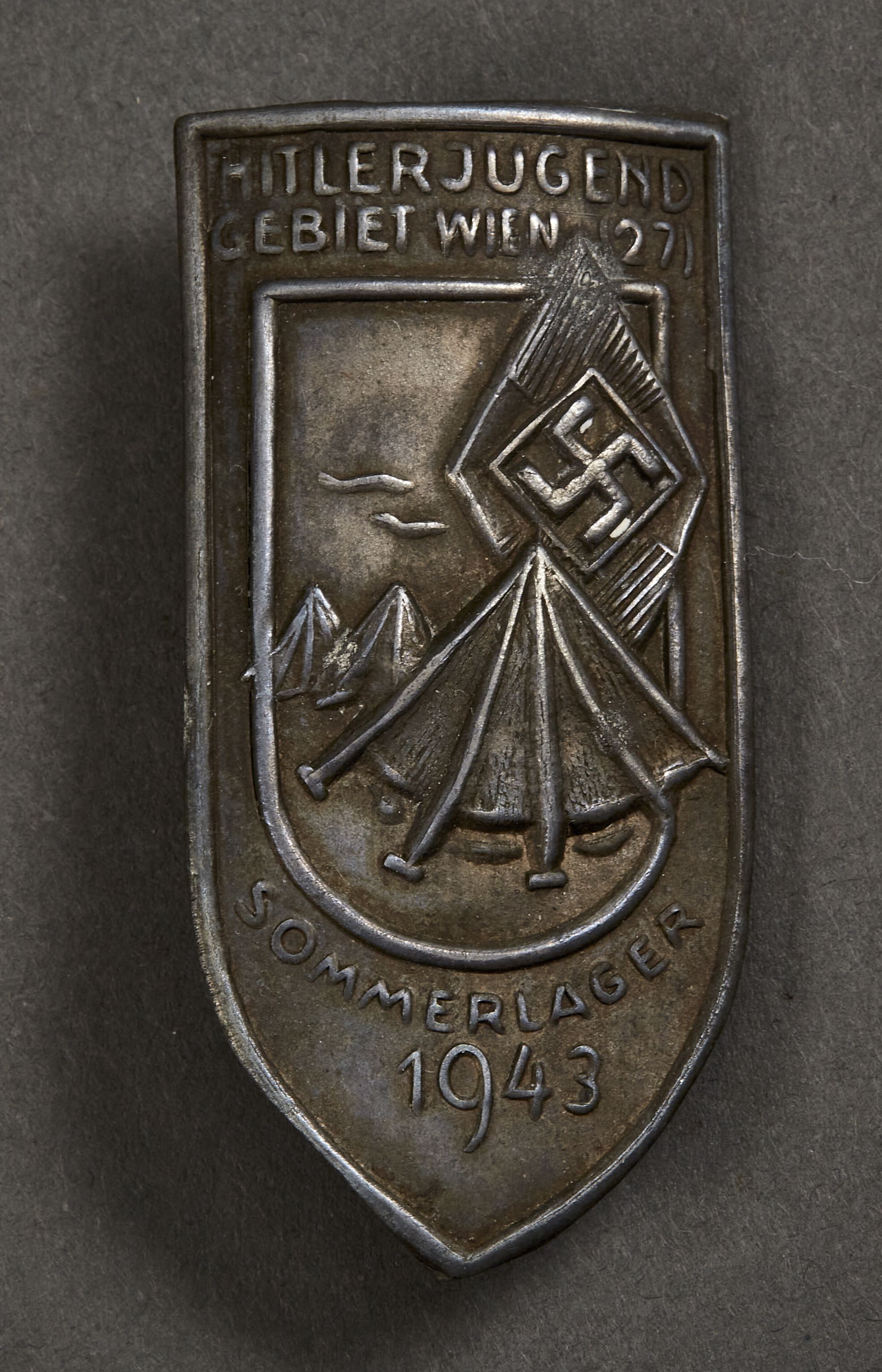 Hitler Jugend Gebiet Wien 27 Sommerlager 1943 Tinnie #15641 
