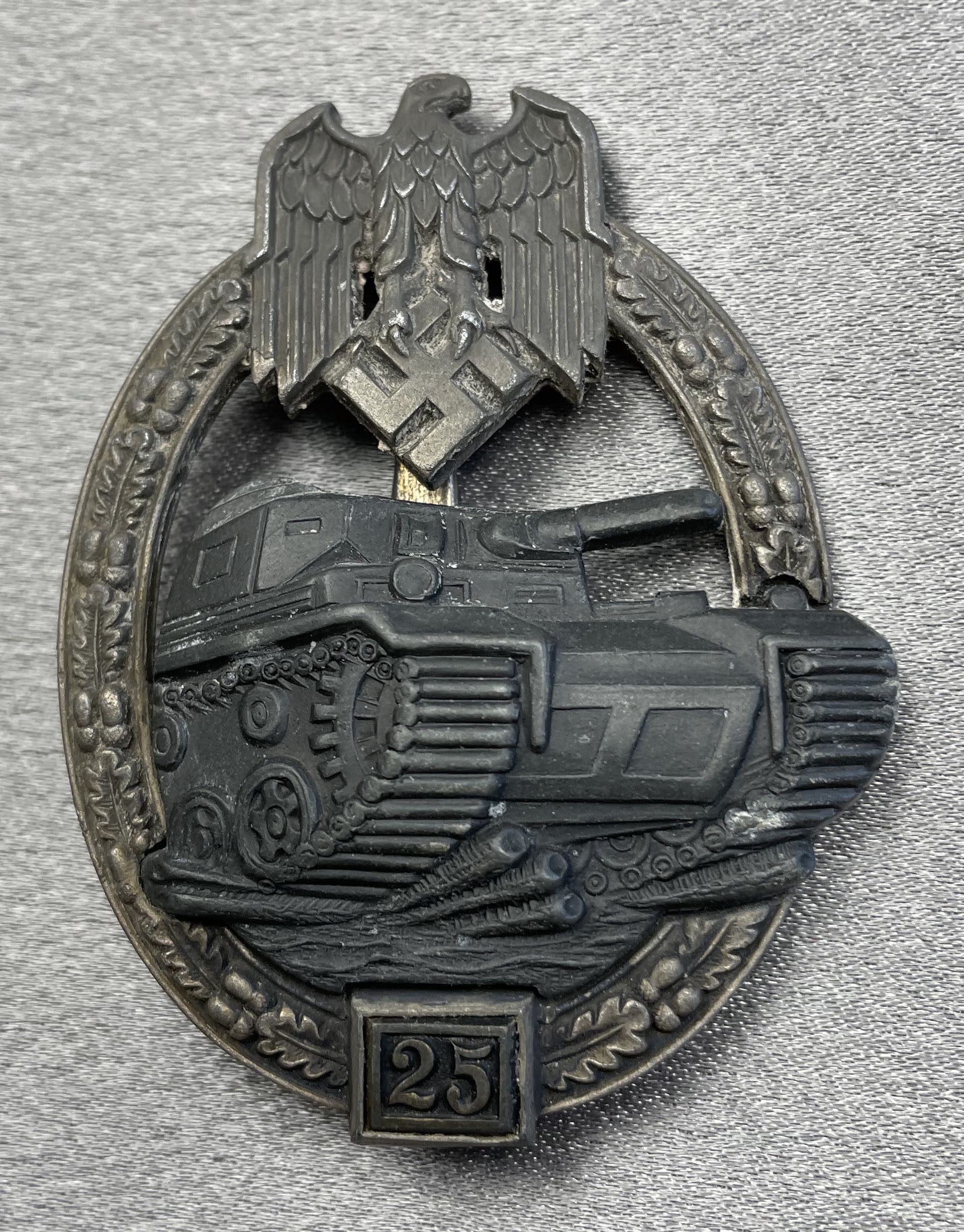 Panzer 25 Assault Badge #15415 