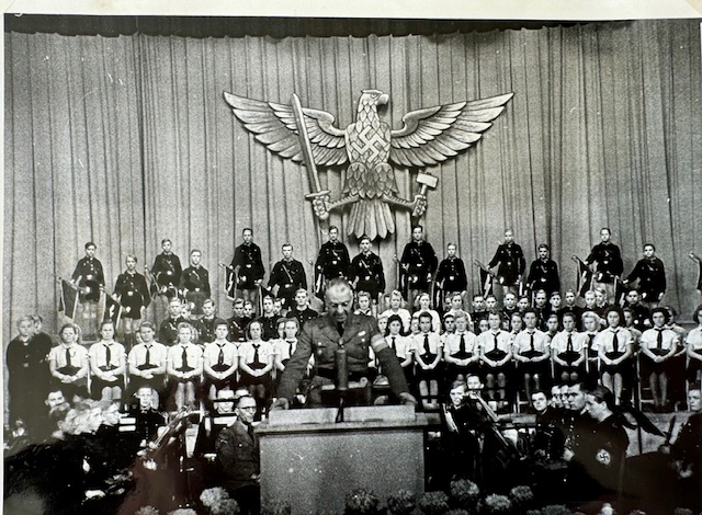 Oberbannführer Bayer Photo #18143 