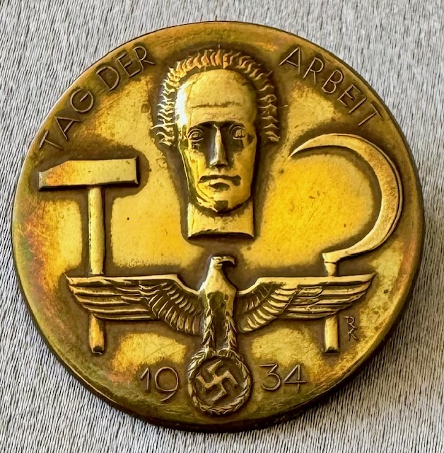 1934 Tag Der Arbeit Tinnie #20018 