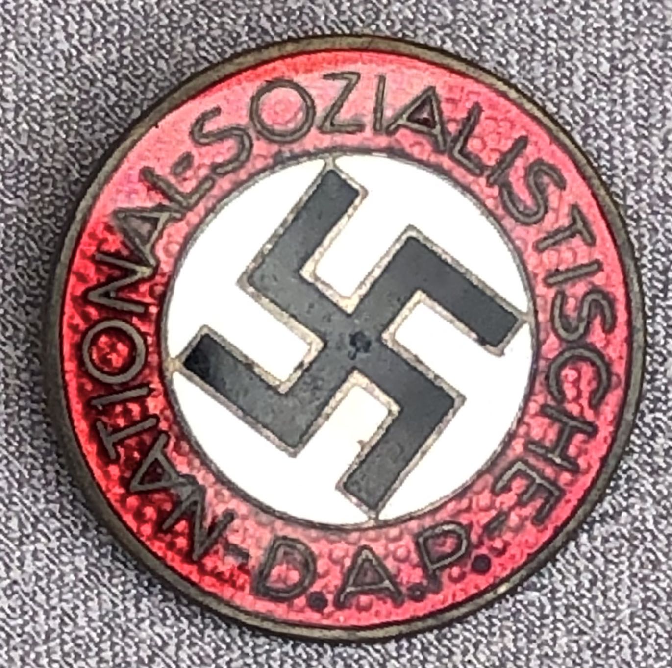 NSDAP Membership Badge #15231 