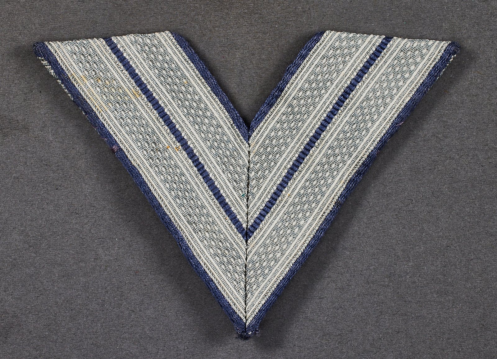 Luftwaffe Obergefreiter Insignia #22646 