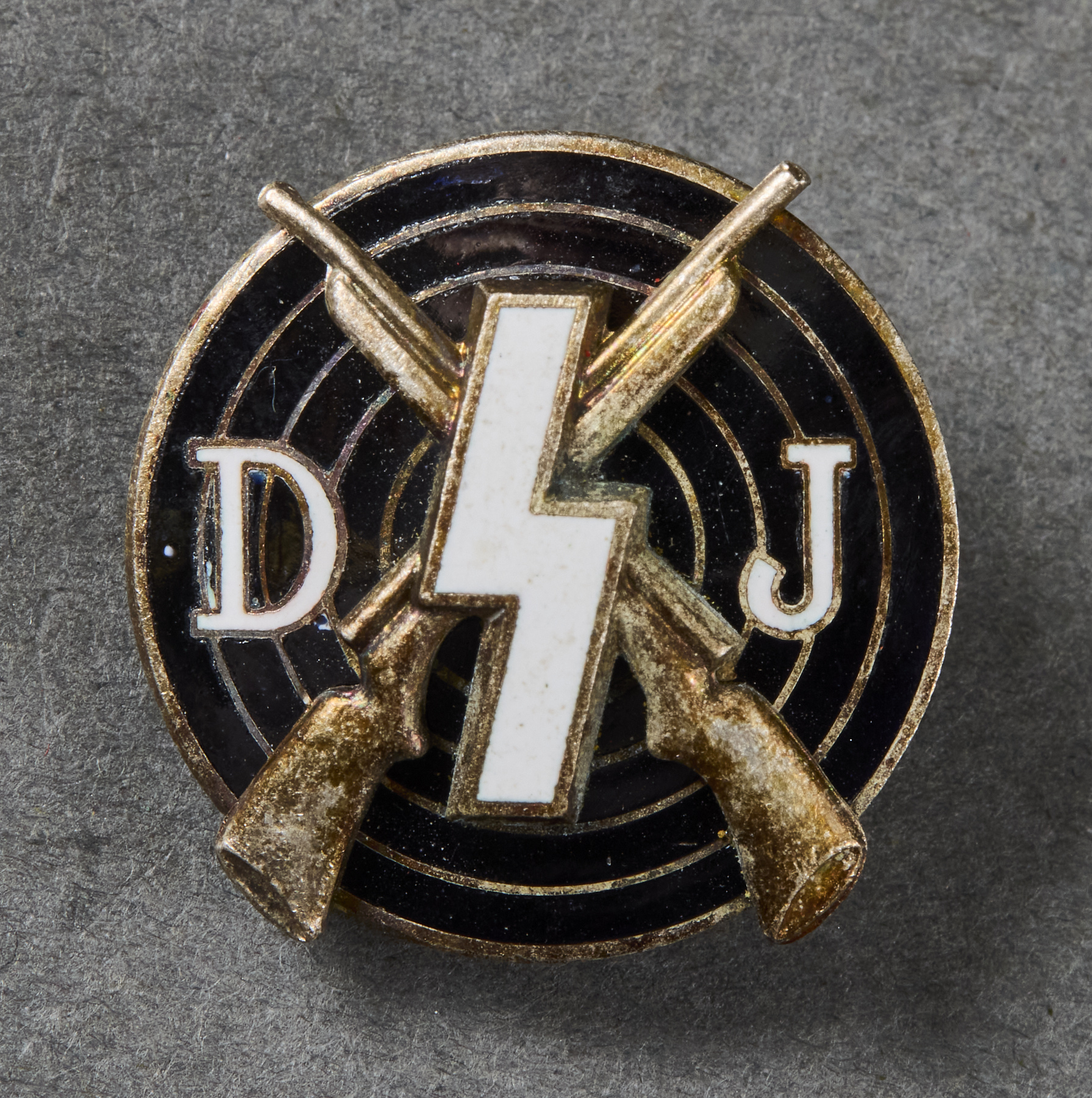 DJ Shooting Badge #21759 
