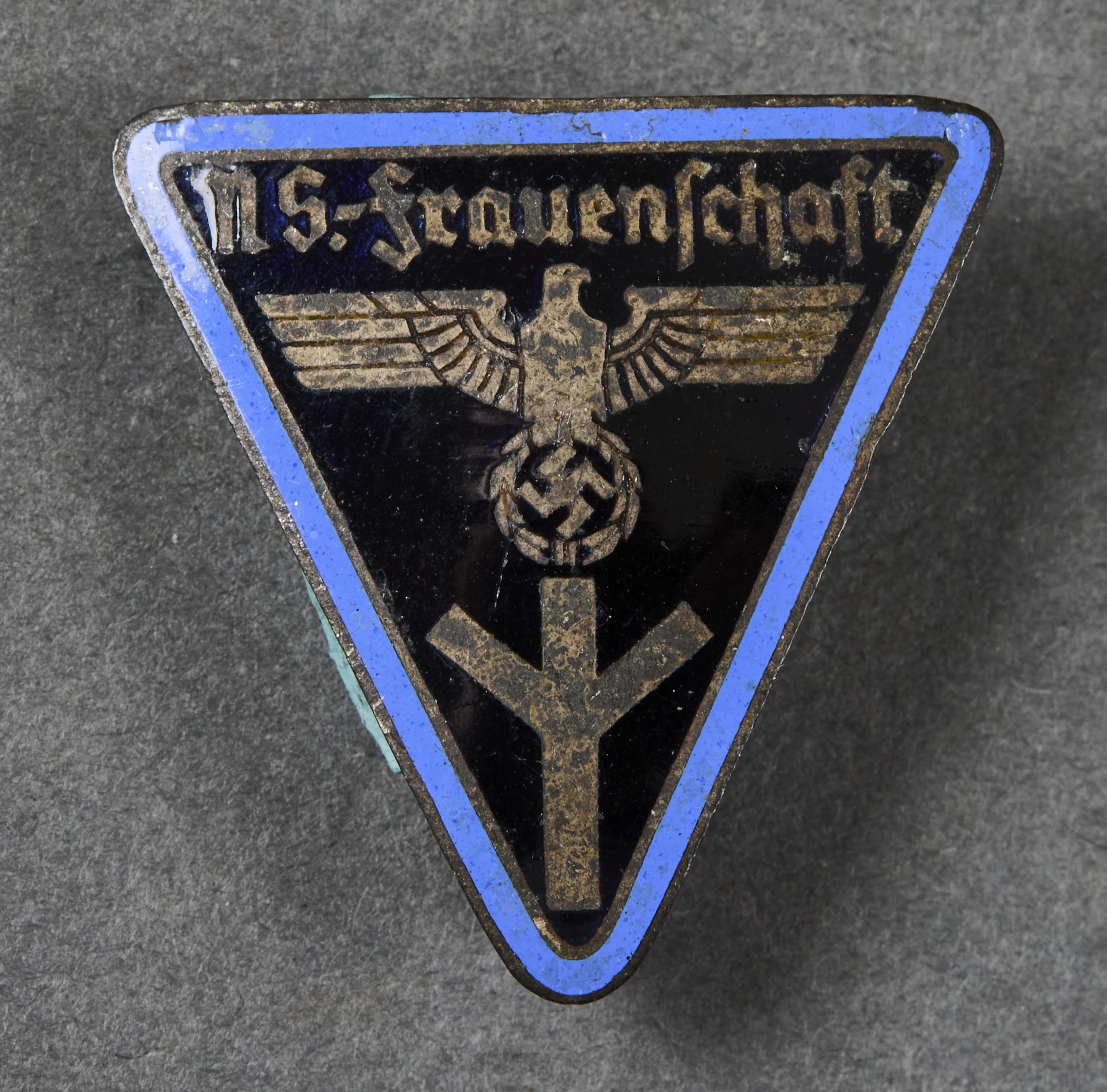 Ortsgruppe N.S. Frauenschaft Badge #21735 