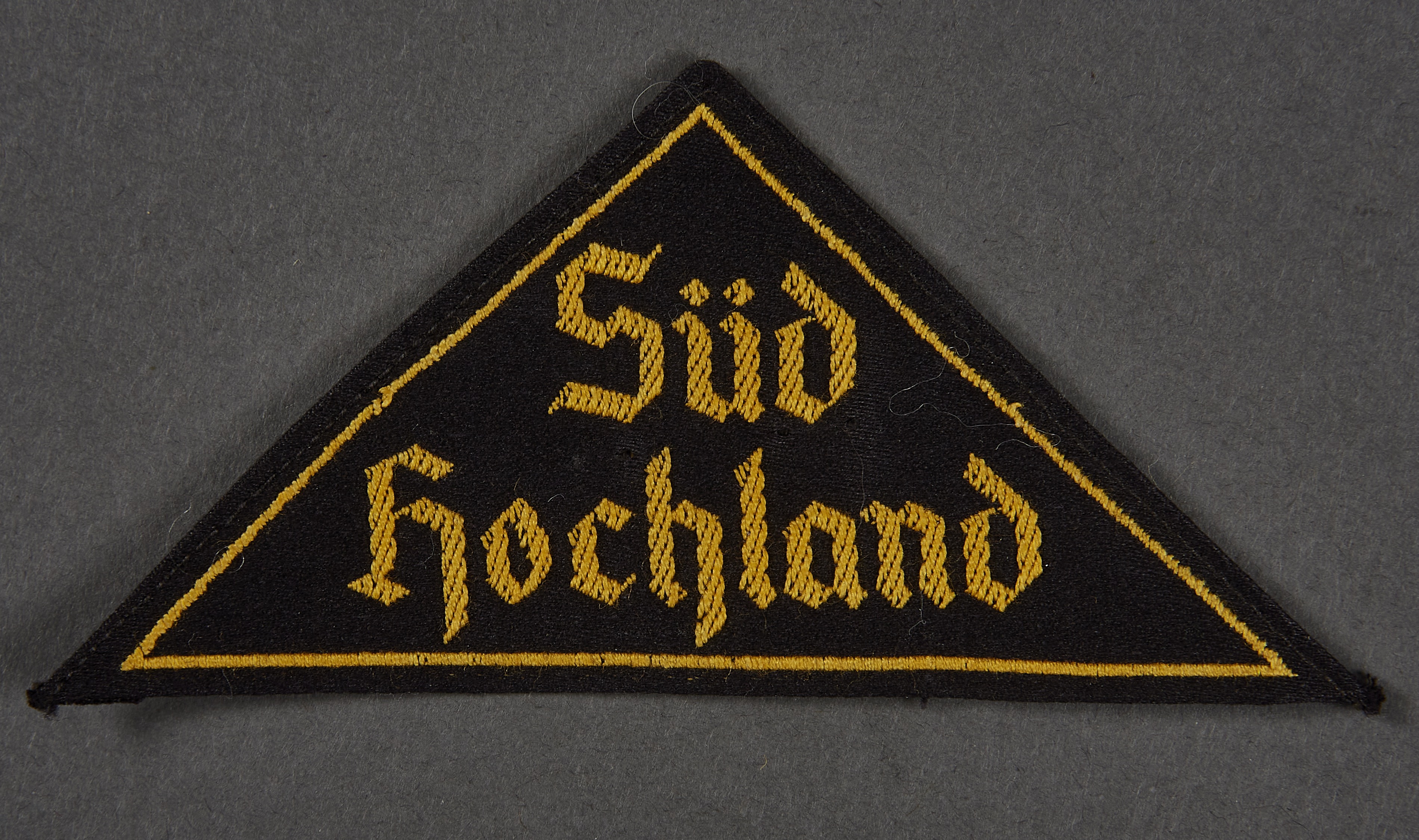 HJ Süd Hochland District Sleeve Triangle #16151 