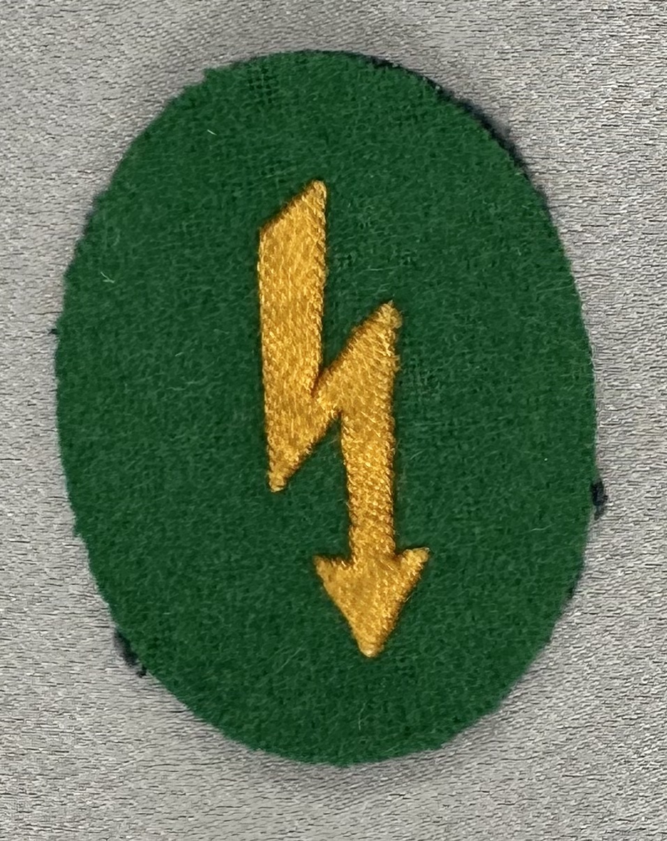 HJ Signals Qualification C Sleeve Badge #17176 